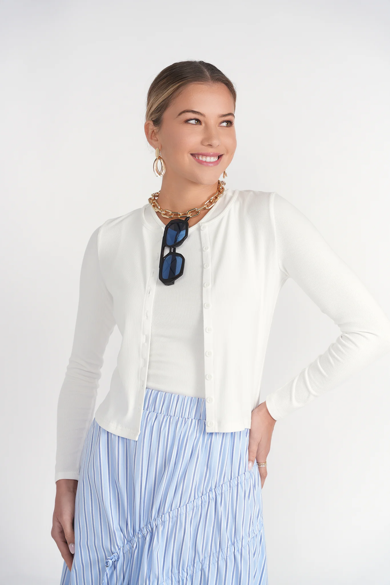 Cardigan Tee- White - Image 3