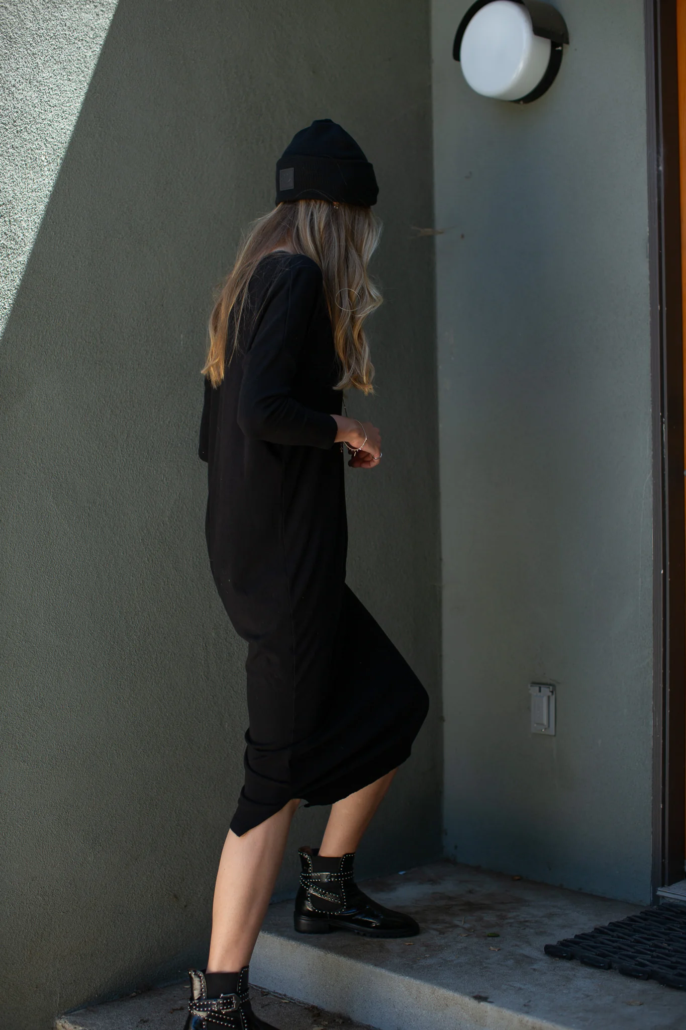 Dolman Sleeve Rib Maxi Dress- Black - Image 5