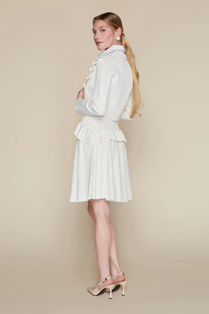 Montage Blazer in Coconut - Image 4